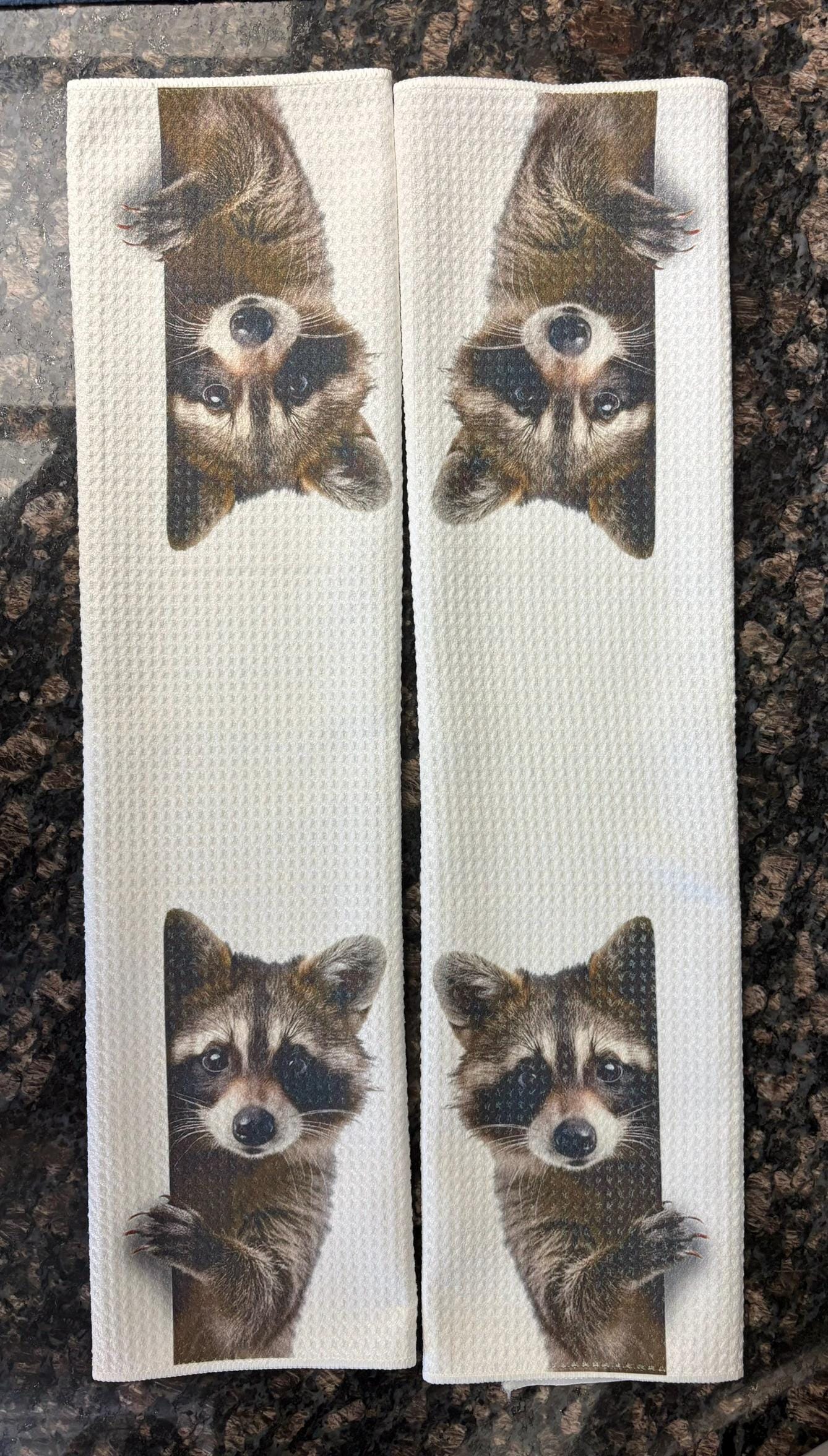 Racoon Peeking Around Corner Kitchen Towels Set Absorbent Microfiber Waffle Dish Cloths - Image 2