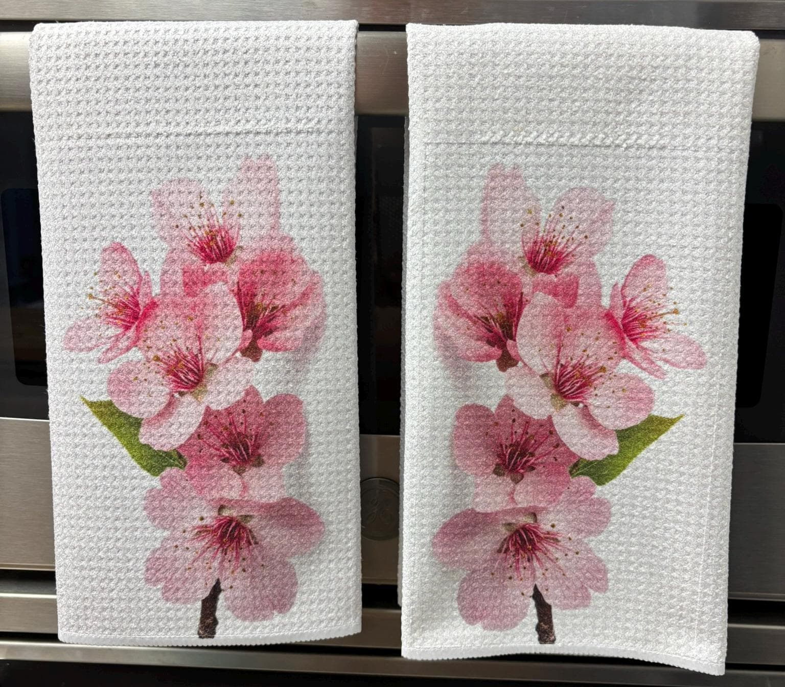 Cherry Blossom Towels Set: Floral Spring Decor, Absorbent Dish Cloths for Home - Image 2