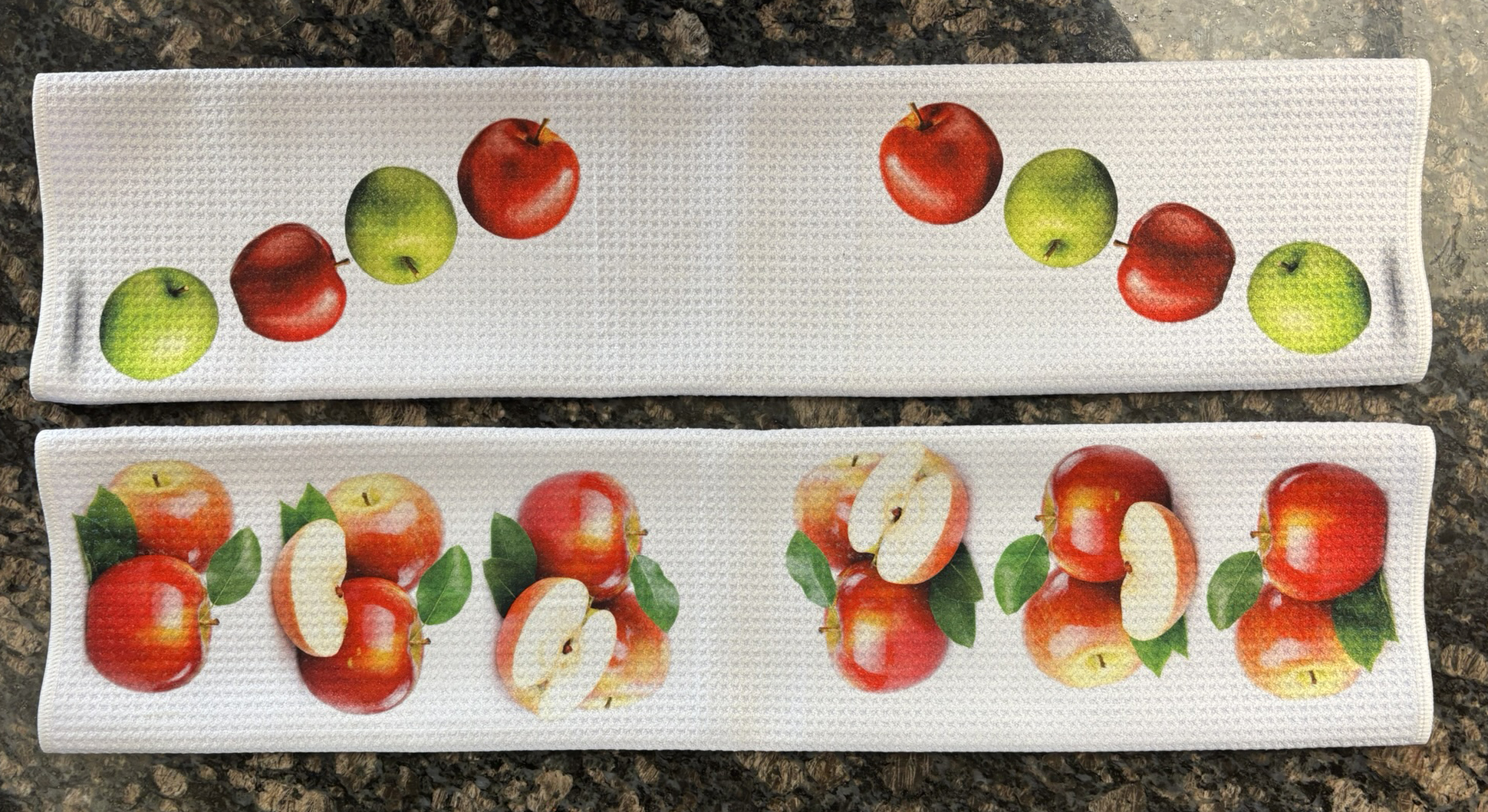Fresh Apples Kitchen Towels Set - Decorative Kitchen Towels - Image 2