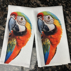 Parrots Peeking Around Corner Decorative Kitchen Towels