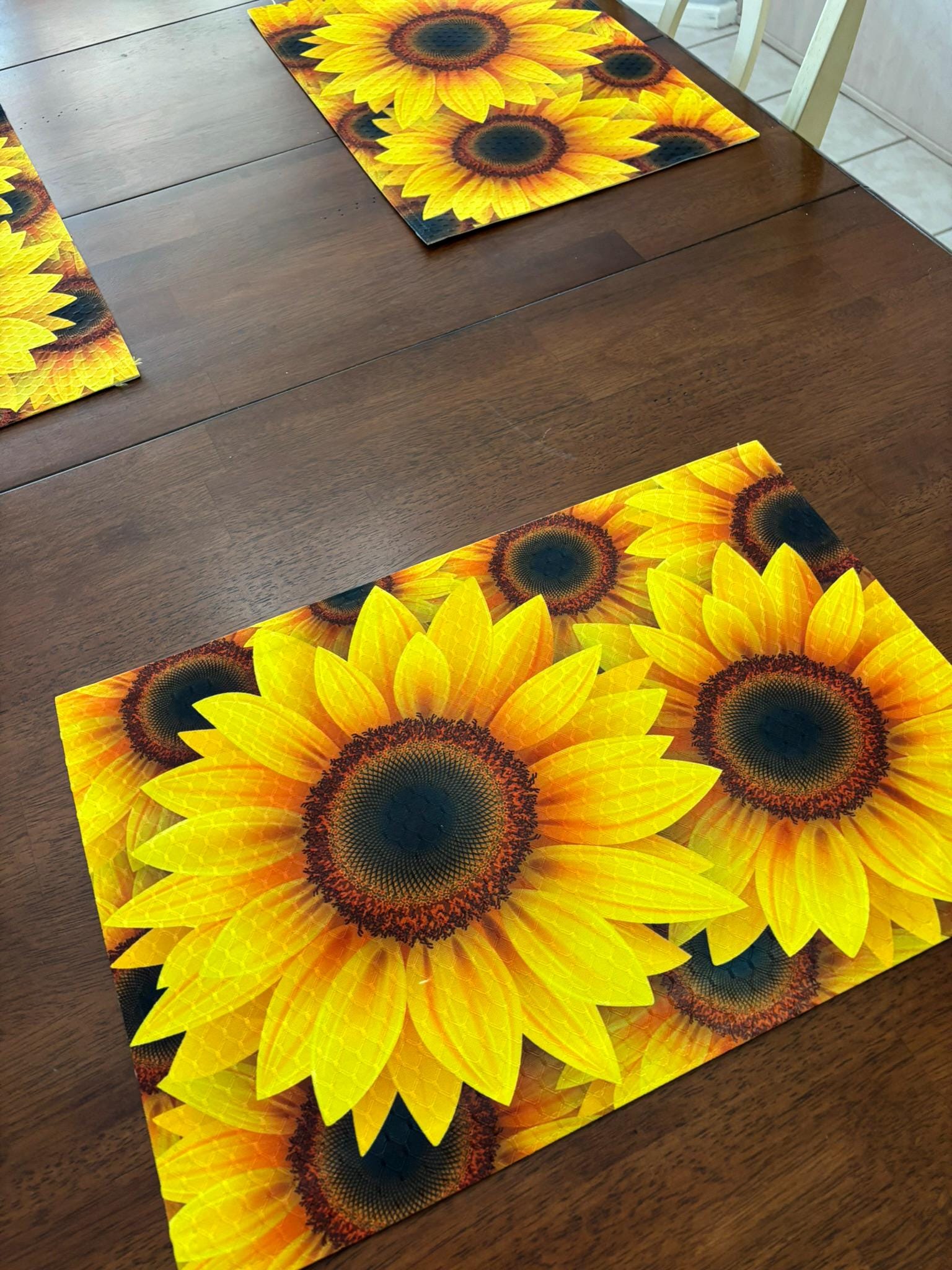 Sunflowers in Field Placemat - Dining Table Decor - Image 4